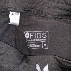 FIGS classic cargo pant
